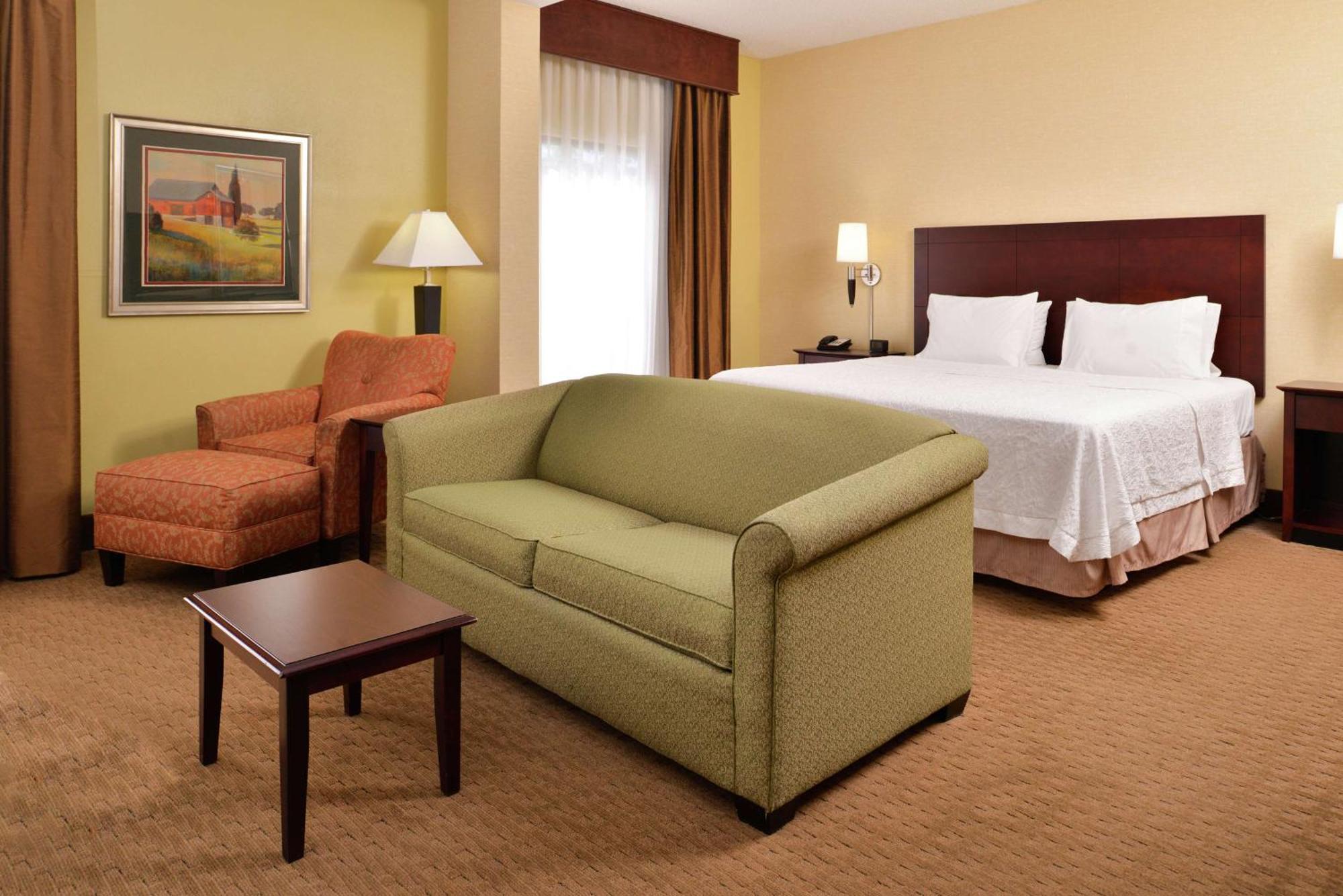 Hampton Inn Staunton Zewnętrze zdjęcie