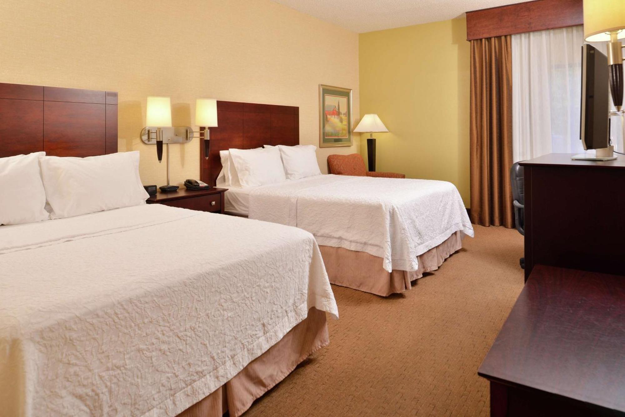Hampton Inn Staunton Zewnętrze zdjęcie