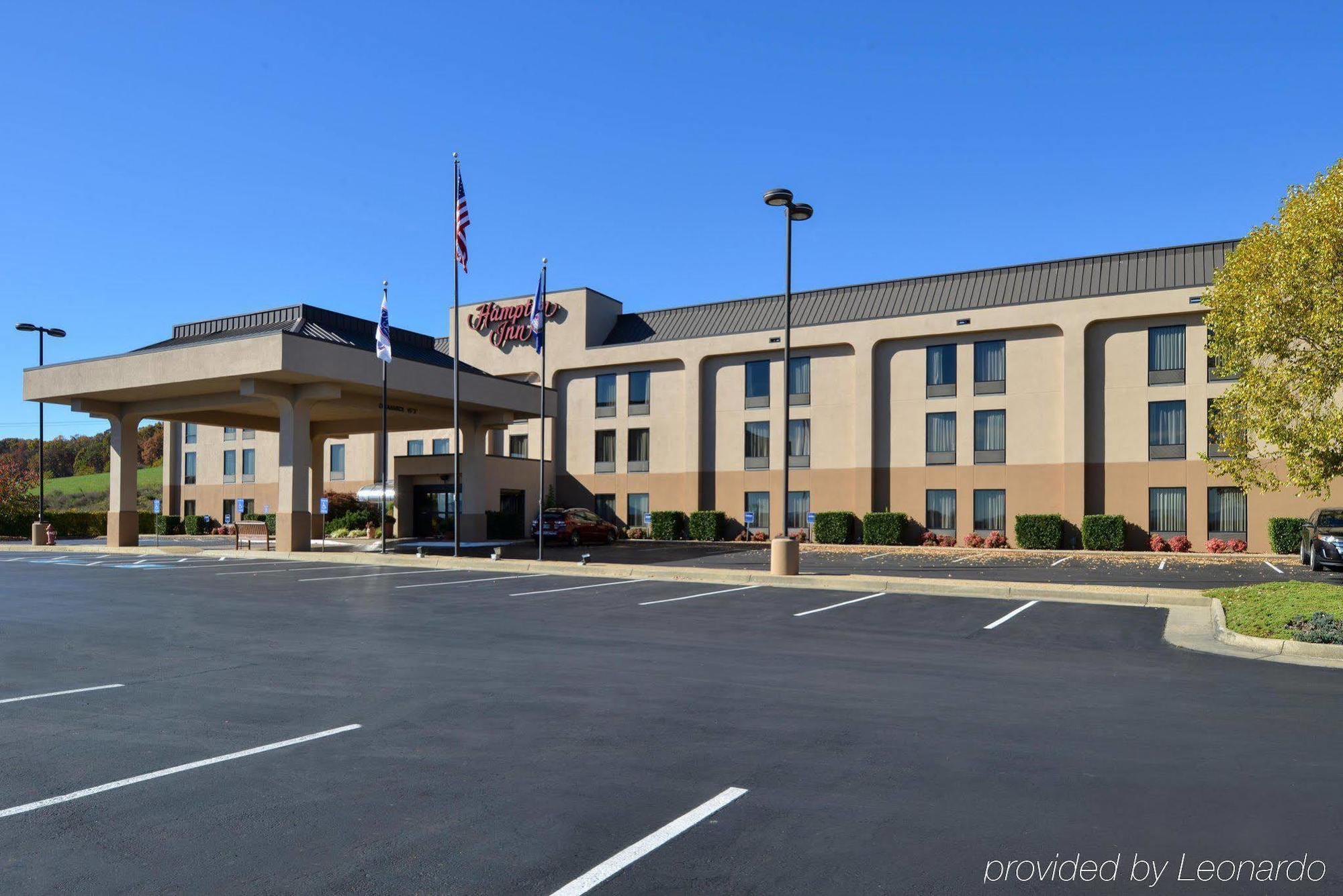 Hampton Inn Staunton Zewnętrze zdjęcie
