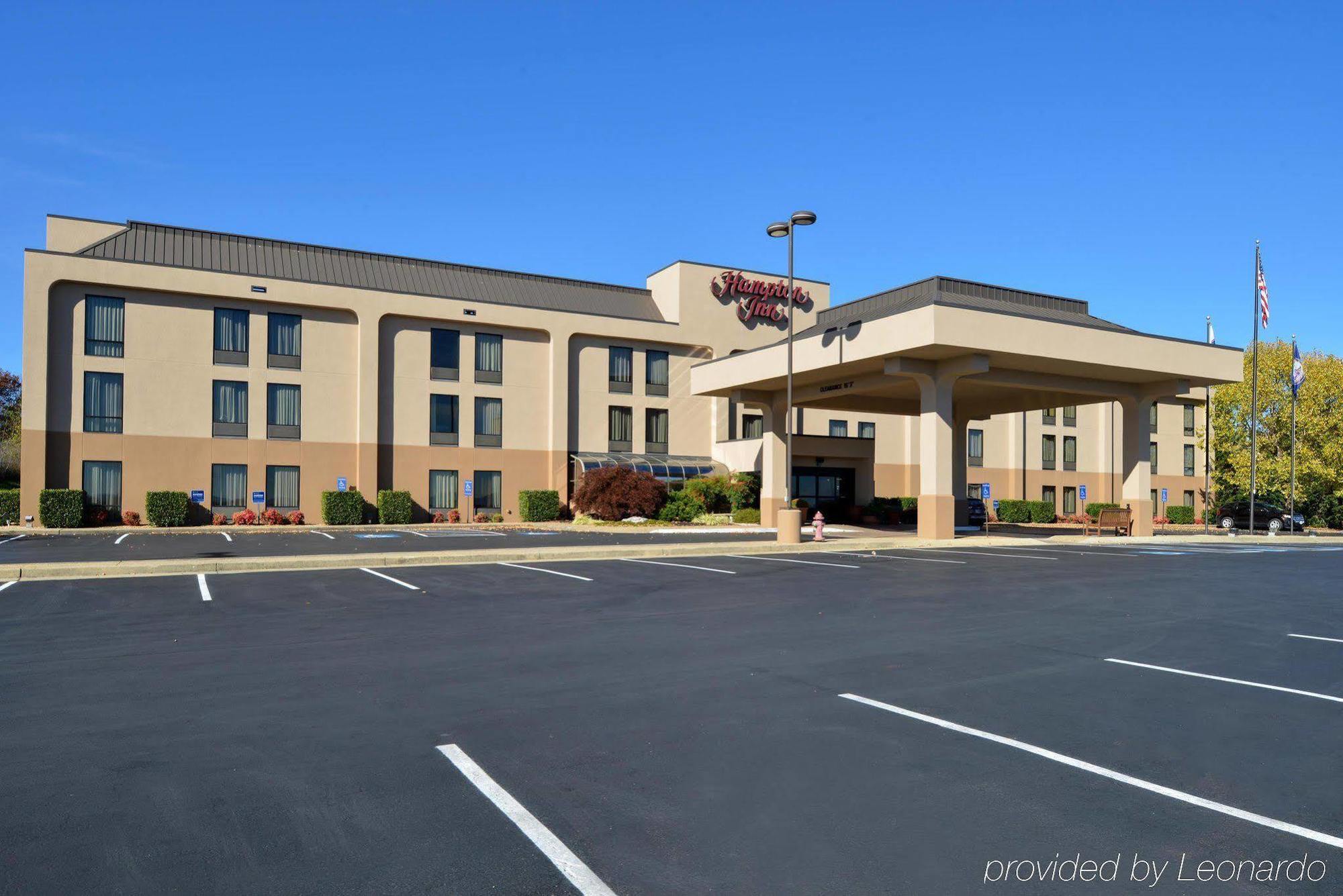 Hampton Inn Staunton Zewnętrze zdjęcie